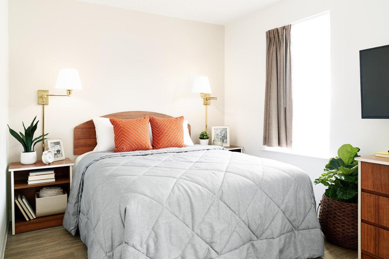 Intown Suites Extended Stay Houston Tx - Stuebner Airline Rd Louetta Exterior foto